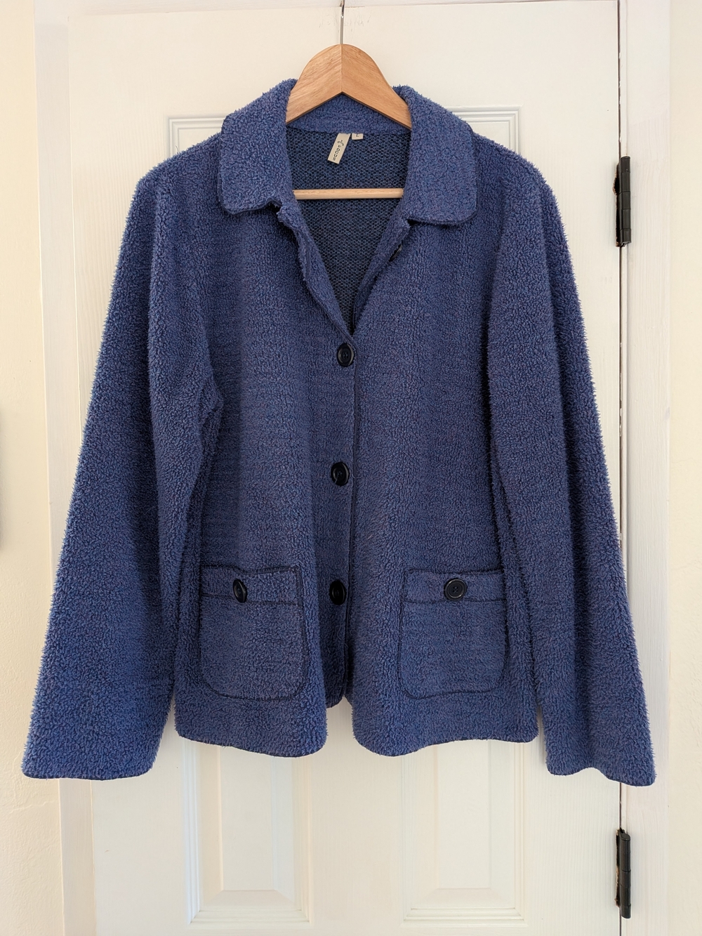 Focus Women's Blue Super Soft LS Collared Button Up Sweater Size L Front Pockets